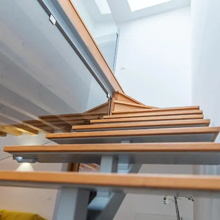 Nest Living Sunset 42 - Center Apartamento