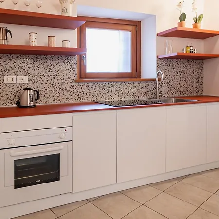Apartment Nest Living Sunset 42 Udine
